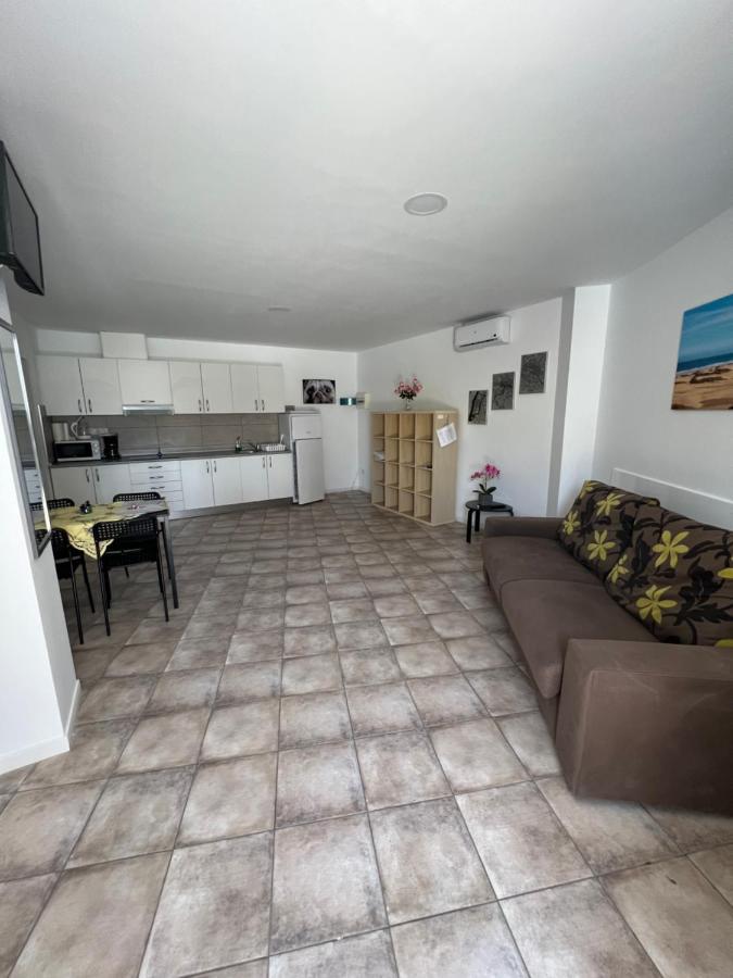 San Agustin Apartments , Close To The Beach, With Pool! San Bartolomé Kültér fotó